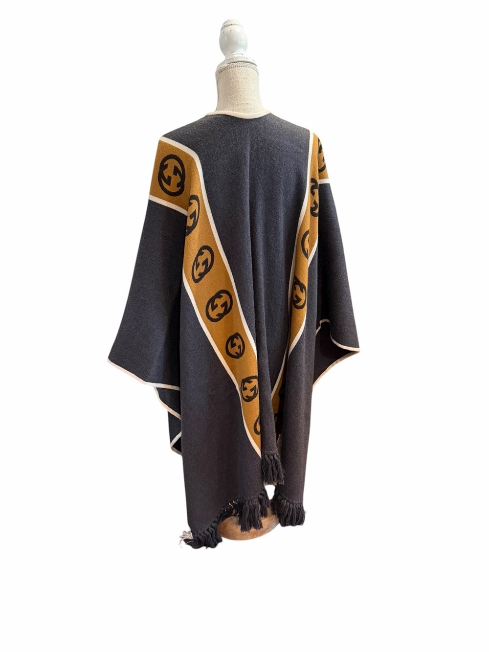 Gucci Slate & Camel Logo-Trim Open Front Poncho - Picture 6 of 12